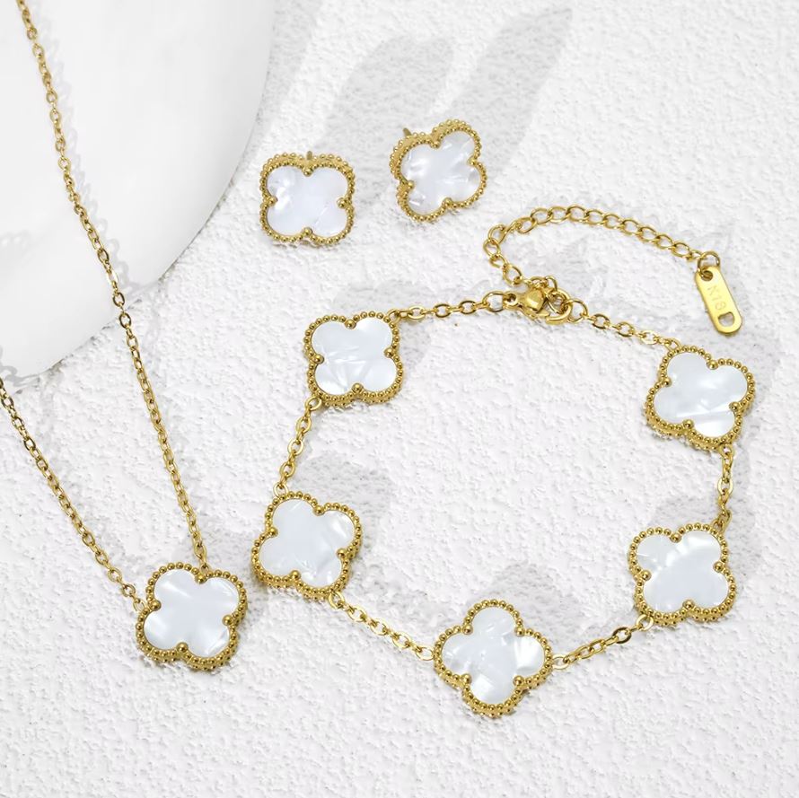 Neiras | 3 Pieces Set Fashion Flower Stylish Necklace, Bracelet With Earring